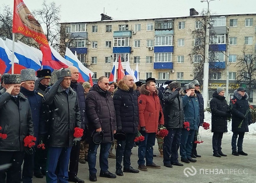 В Пензе почтили память воинов, погибших за Отечество