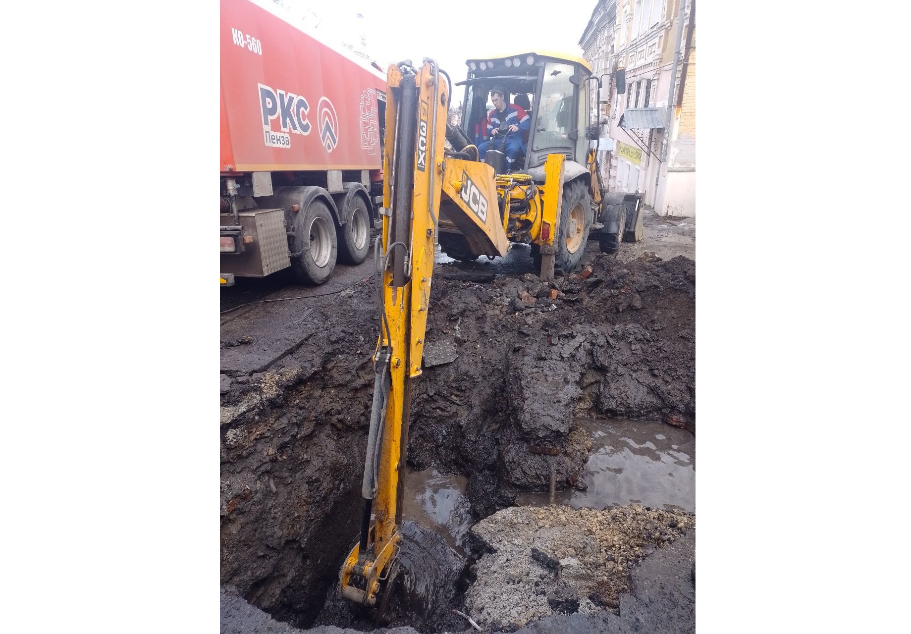 На Южной Поляне и в центре Пензы отключена холодная вода