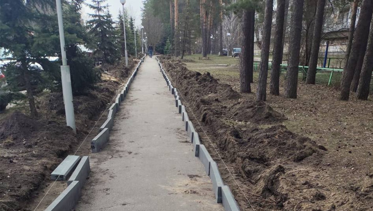 В Заречном началась реконструкция пешеходной зоны на улице Конституции СССР