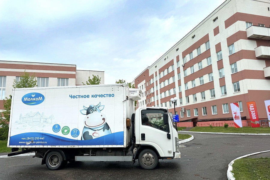 В День Победы «Молком» отправил большой подарок госпиталю ветеранов войн