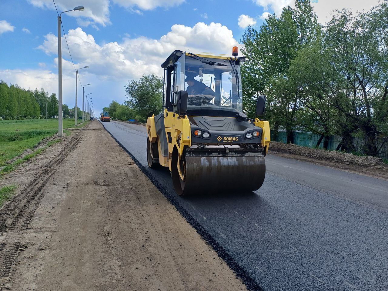 В Пачелмском районе ремонтируют более 3 км автомобильной дороги