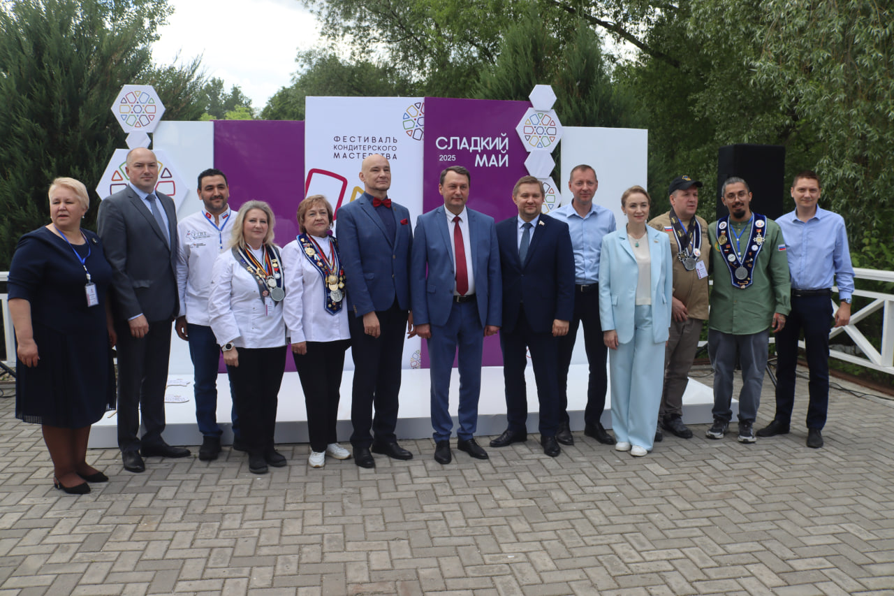 В Пензе проходит III Международный фестиваль кондитерского мастерства «Сладкий май»