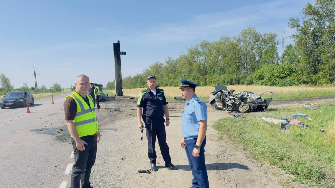 Прокуратура Пензенского района разбирается в обстоятельствах ДТП с двумя погибшими детьми