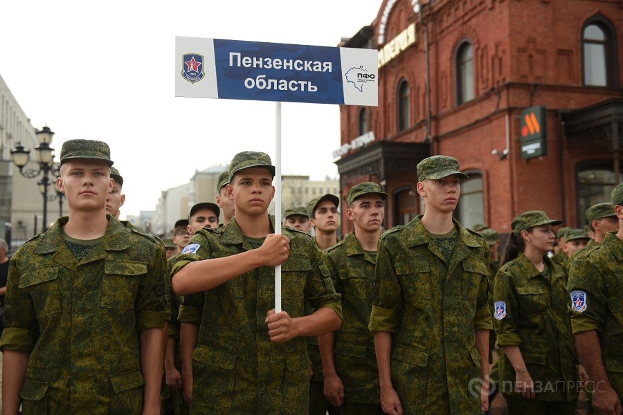 В Пензе дан старт военно-патриотических сборам ПФО «Гвардеец»
