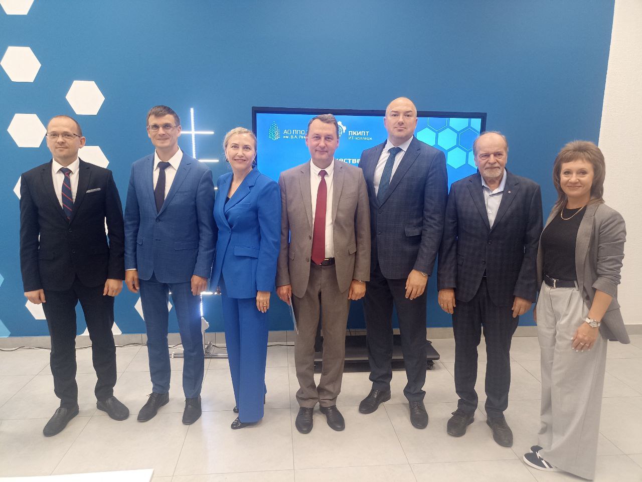 В пензенском IT-колледже открылась седьмая учебная лаборатория
