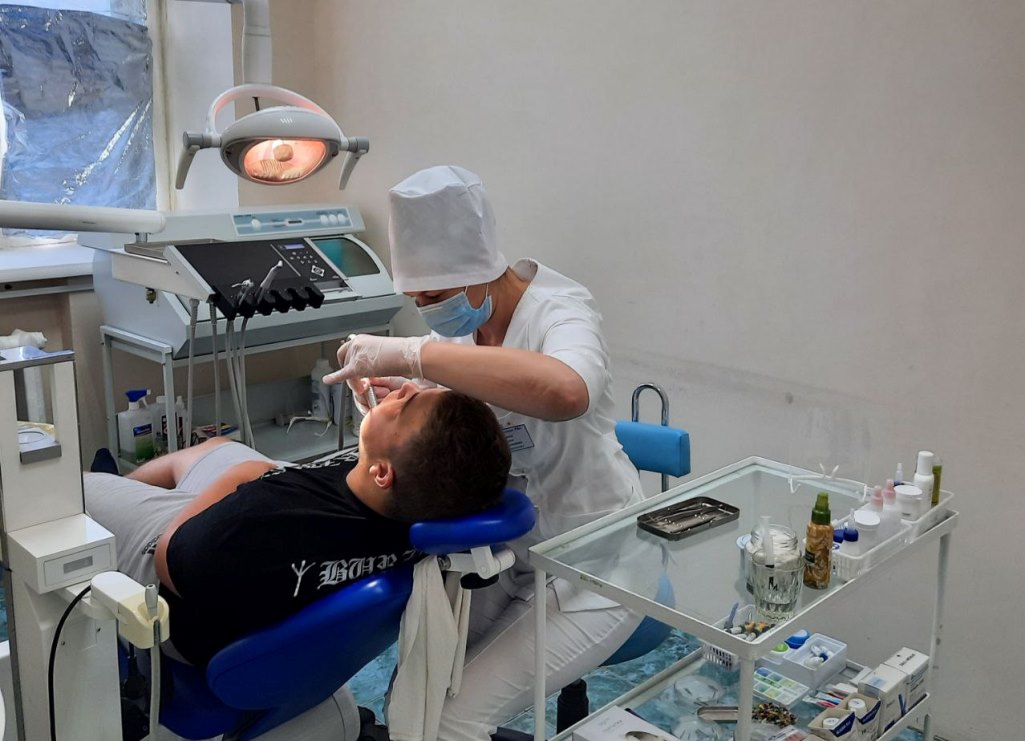 В Лунинской районной больнице появился «земский» стоматолог