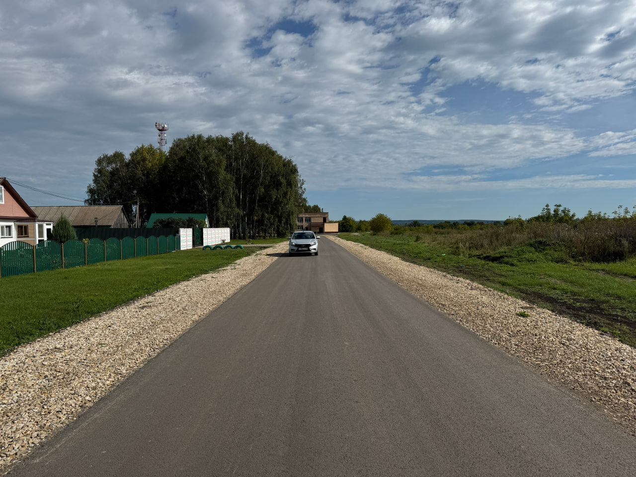 В Наровчатском районе отремонтировали подъезд к селу Большой Колояр