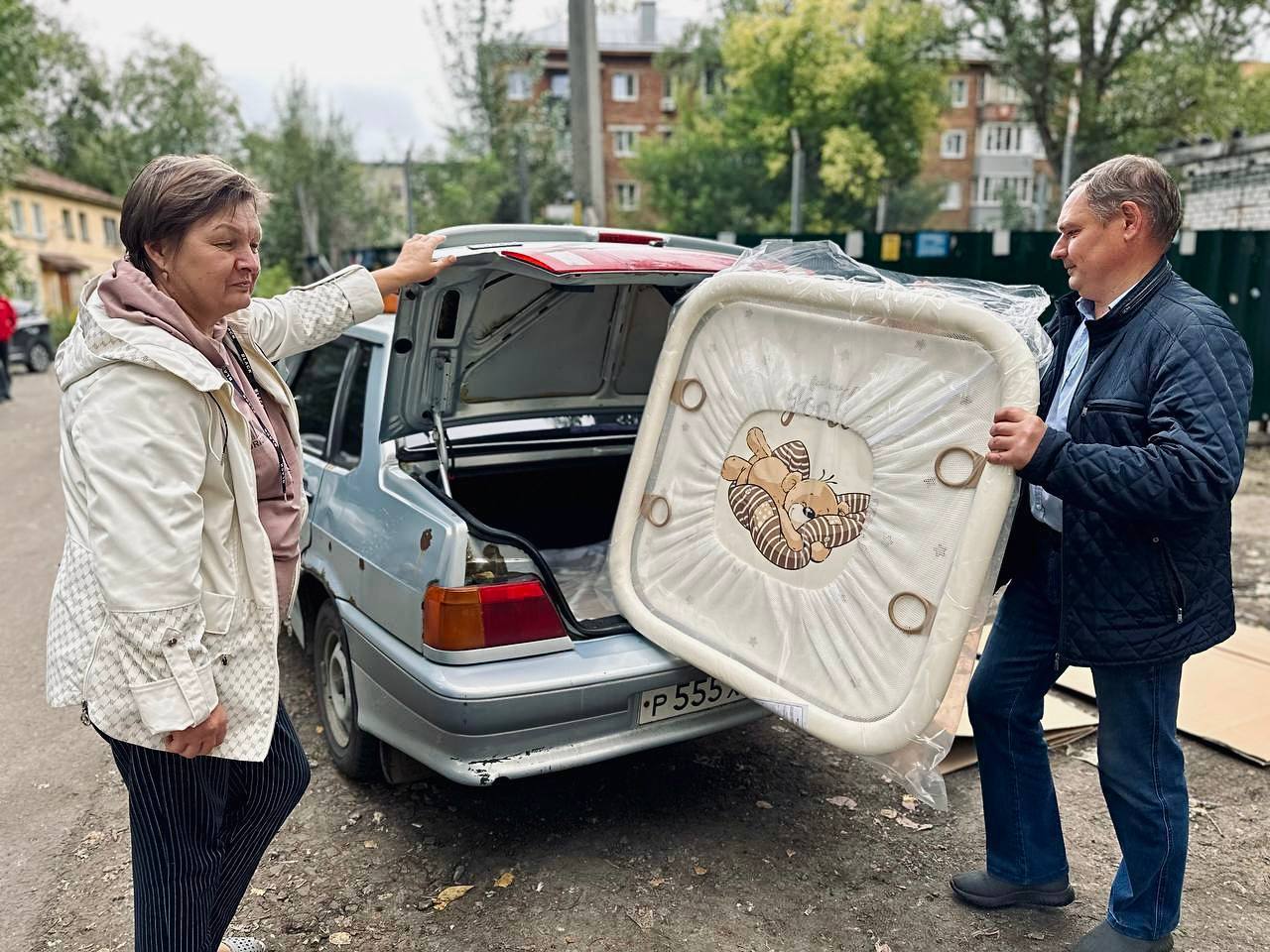 В пензенские центры соцобслуживания населения начали завозить вещи для младенцев