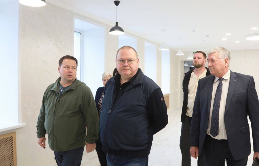Губернатор Олег Мельниченко совершил рабочую поездку в Нижнеломовский район