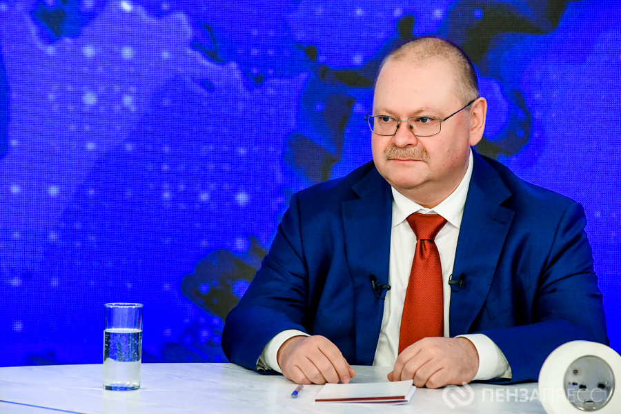 Губернатор Олег Мельниченко поздравил пензенских поисковиков с Гран-при окружного слета