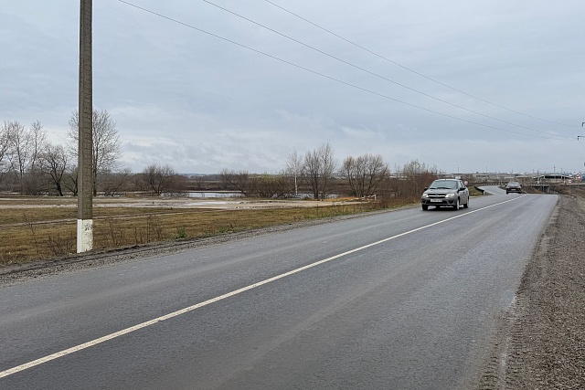 В Городищенском районе раньше срока отремонтировали участки двух дорог