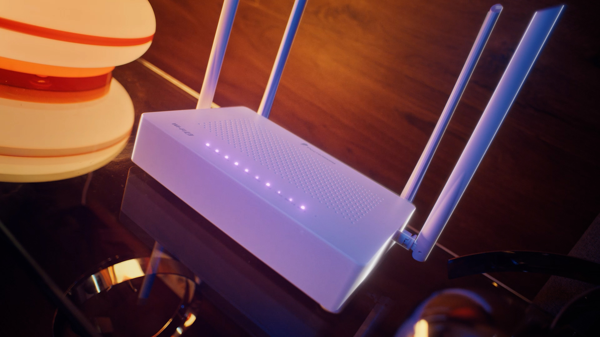 «Ростелеком» первым начал установку интернет-роутеров шестого поколения