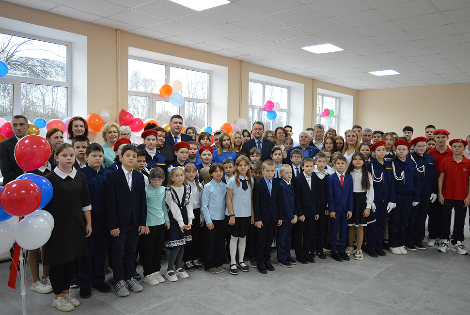 В Студенках Белинского района после капремонта открылась школа