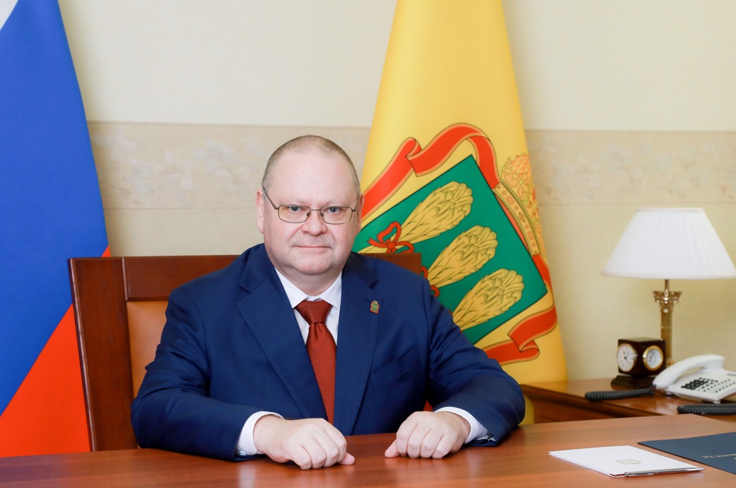 Губернатор Олег Мельниченко обратился к работникам транспорта в их праздник