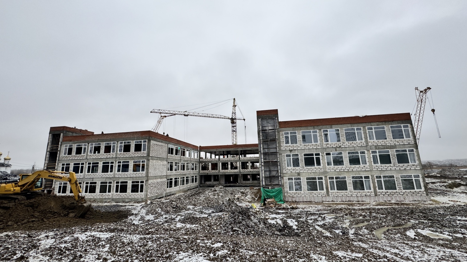 Строительством школы в Дальнем Арбеково Пензы занимаются более ста рабочих