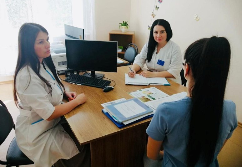 В Сердобском районе 201 пара новобрачных получила «Сертификат здоровья молодоженов»