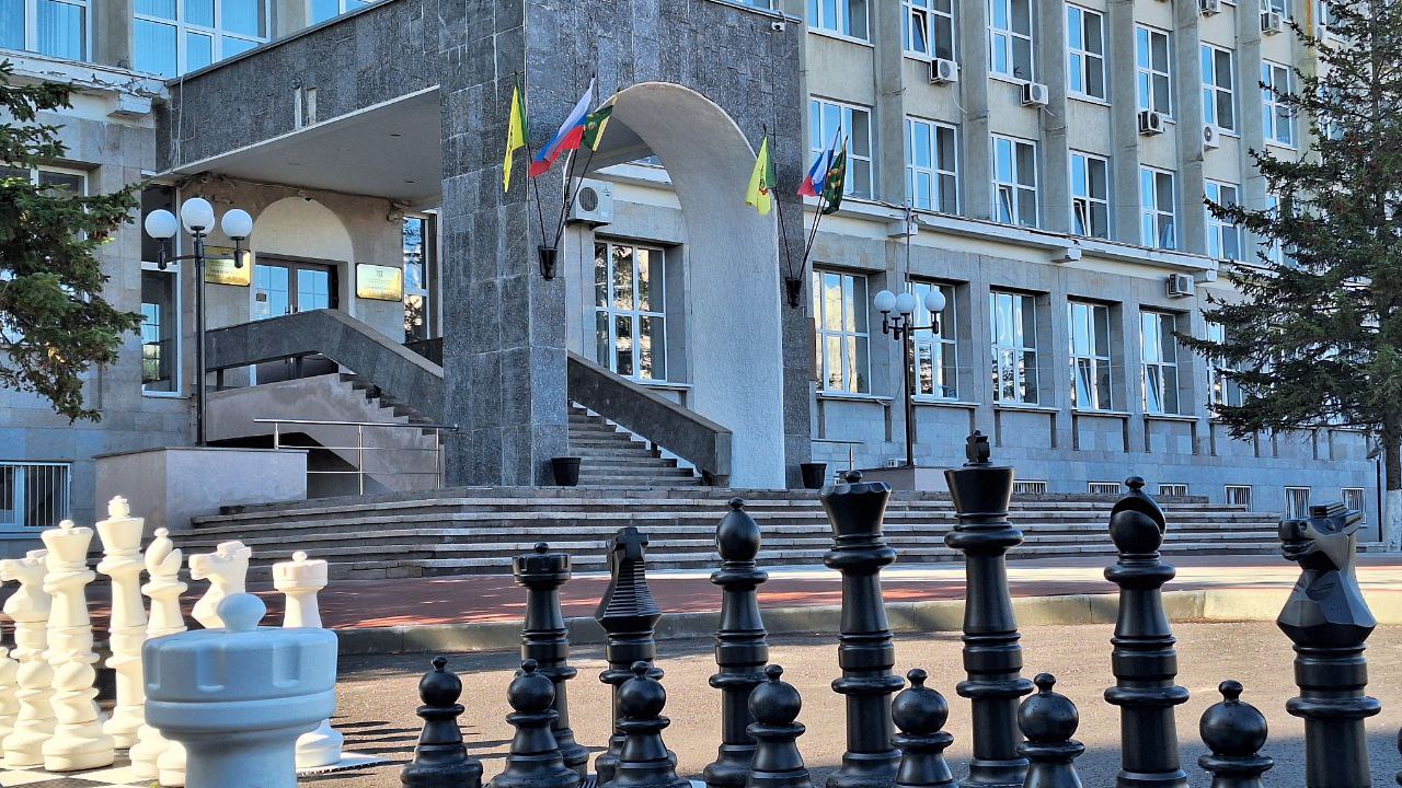 Сотрудники ФСБ и Следственного комитета проводят обыски в мэрии Пензы