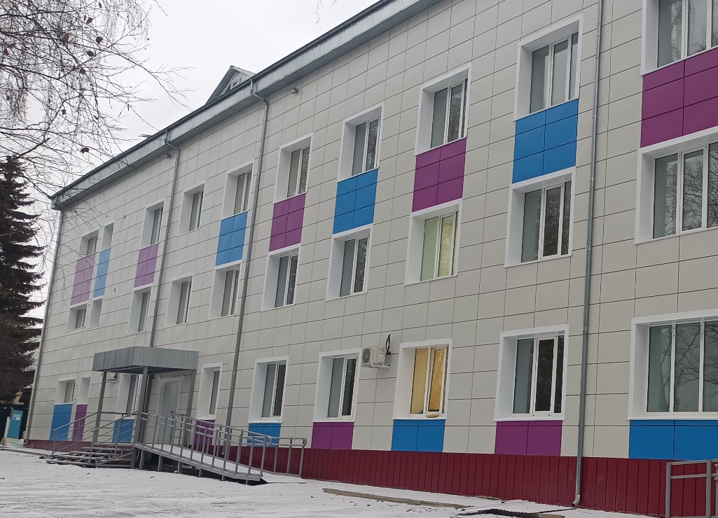 В Иссинской участковой больнице капитально отремонтировали терапевтический корпус