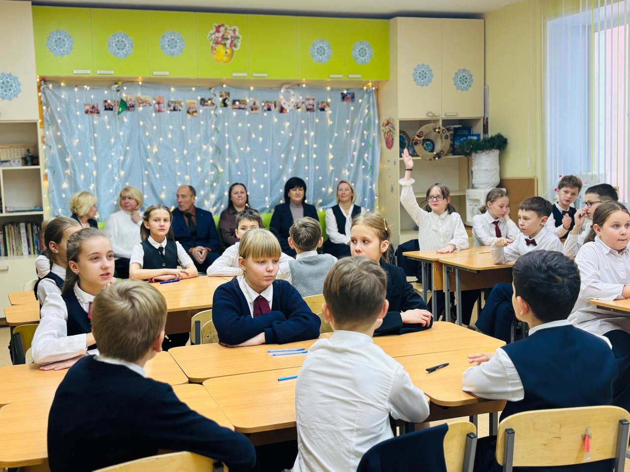 В пензенской гимназии № 4 открылась детская проектная лаборатория «Мысли»