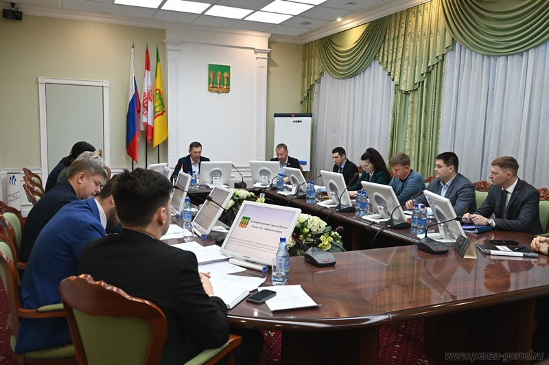 Глава Пензы Олег Денисов: «Право главного дежурного по городу оставляю за собой»