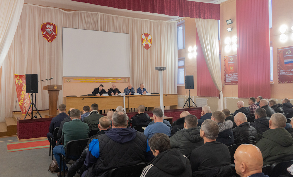 В управлении Росгвардии по Пензенской области обсудили обеспечение порядка на Новый год