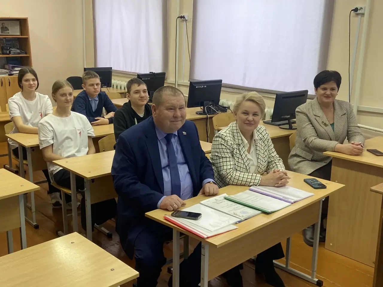 Глава пензенского минлесхоза посетил школьное лесничество в Мокшанском районе