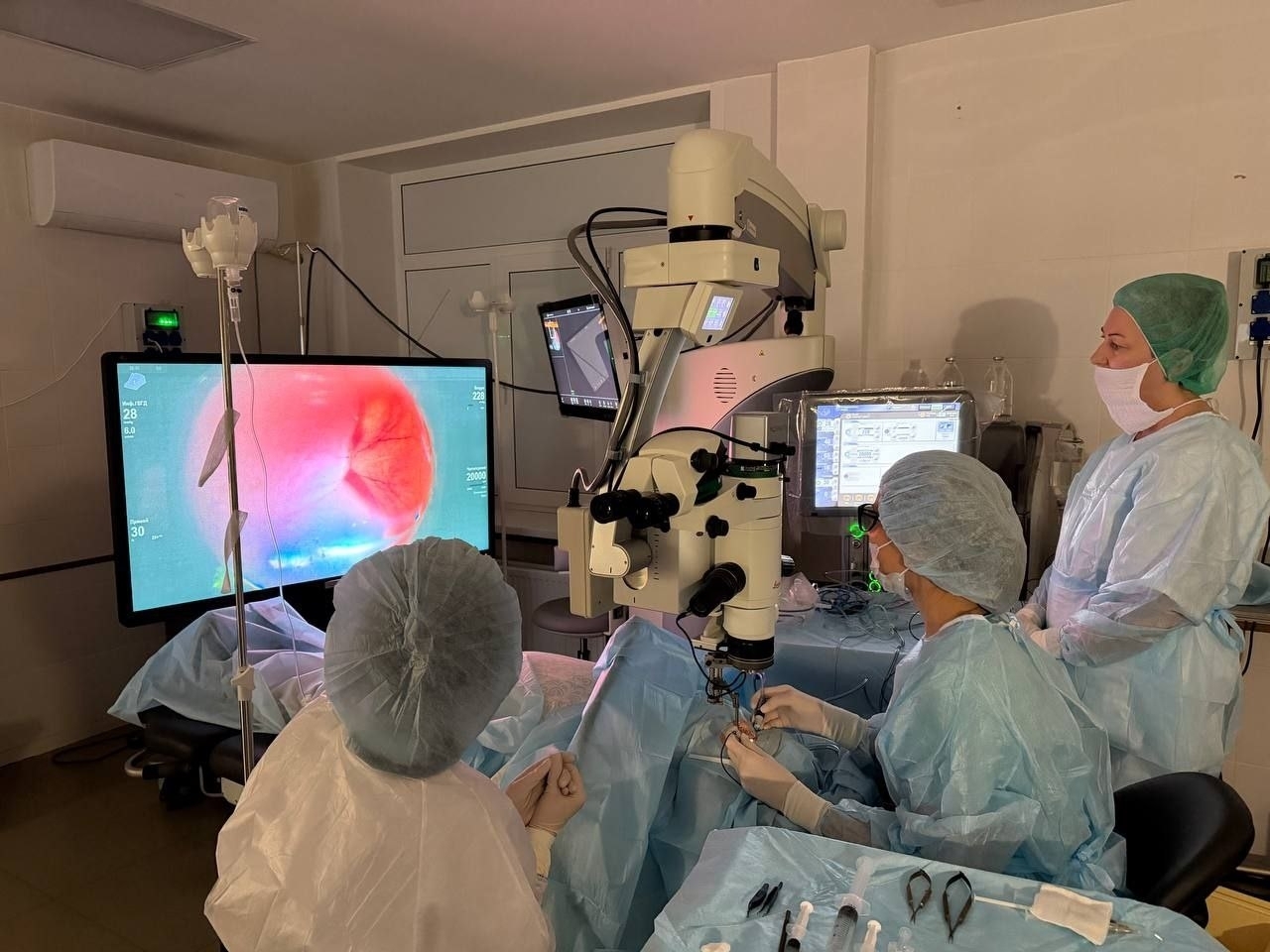 В областной офтальмологической больнице в Пензе провели уникальную операцию