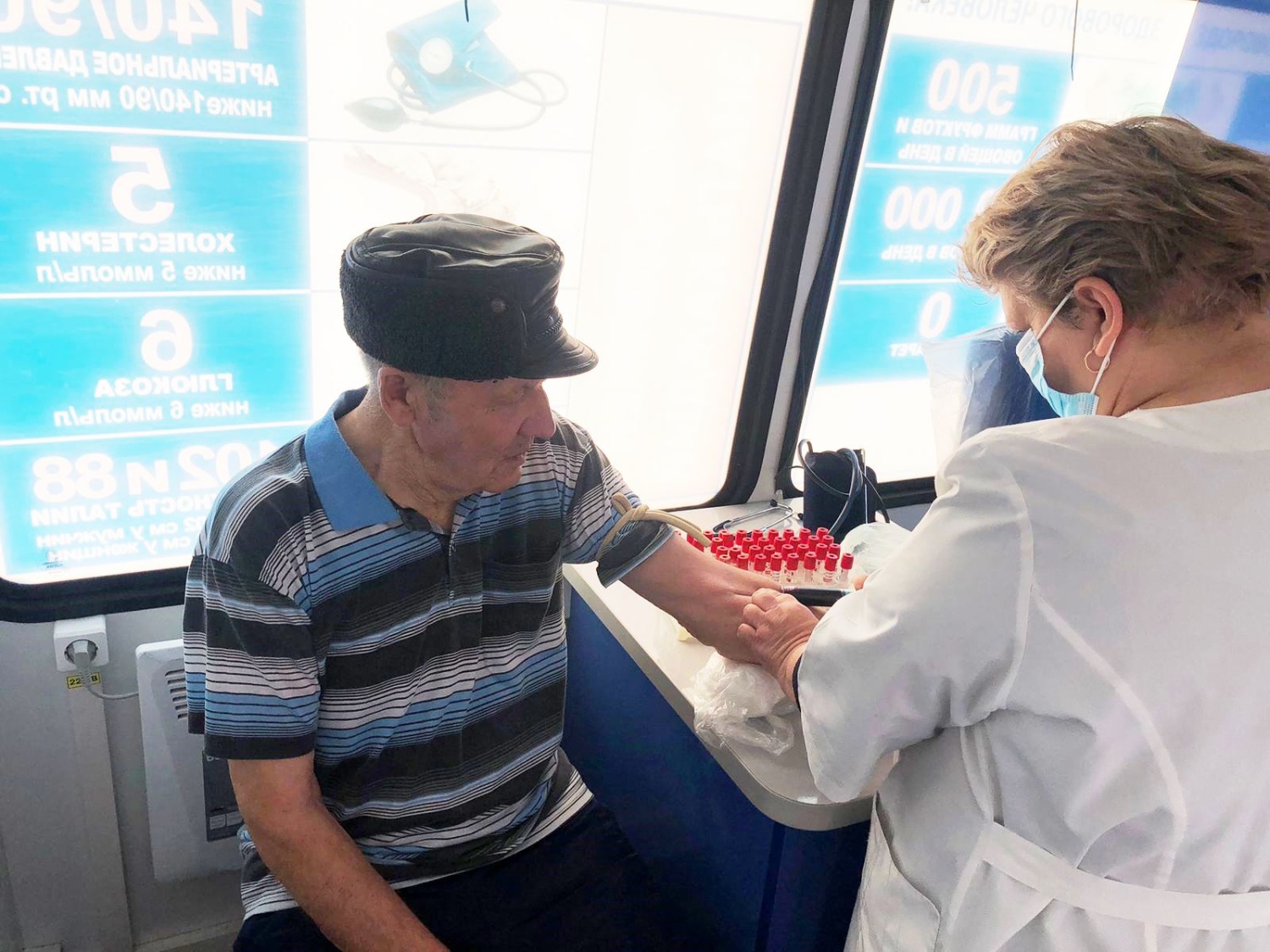 С начала года более 1,1 тыс. пензенцев прошли осмотры в передвижных медкомплексах