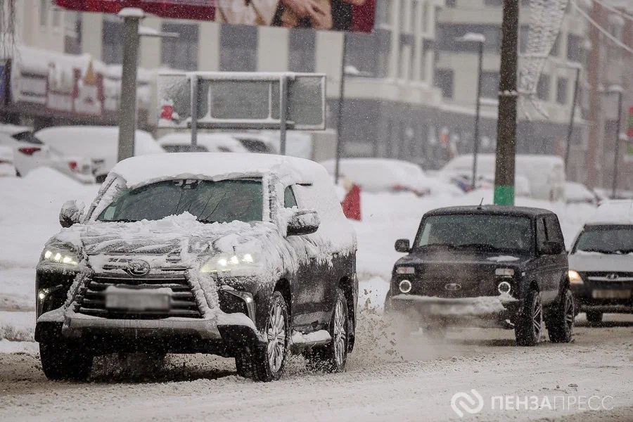 Госавтоинспекция предупреждает об ухудшении погоды и дорожных условий в Пензенской области