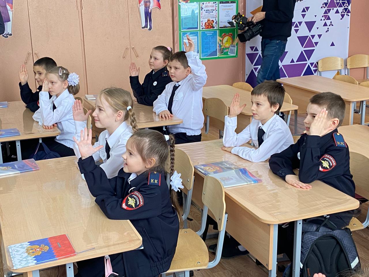 В Сурске школьники занимаются в обновленном по нацпроекту здании