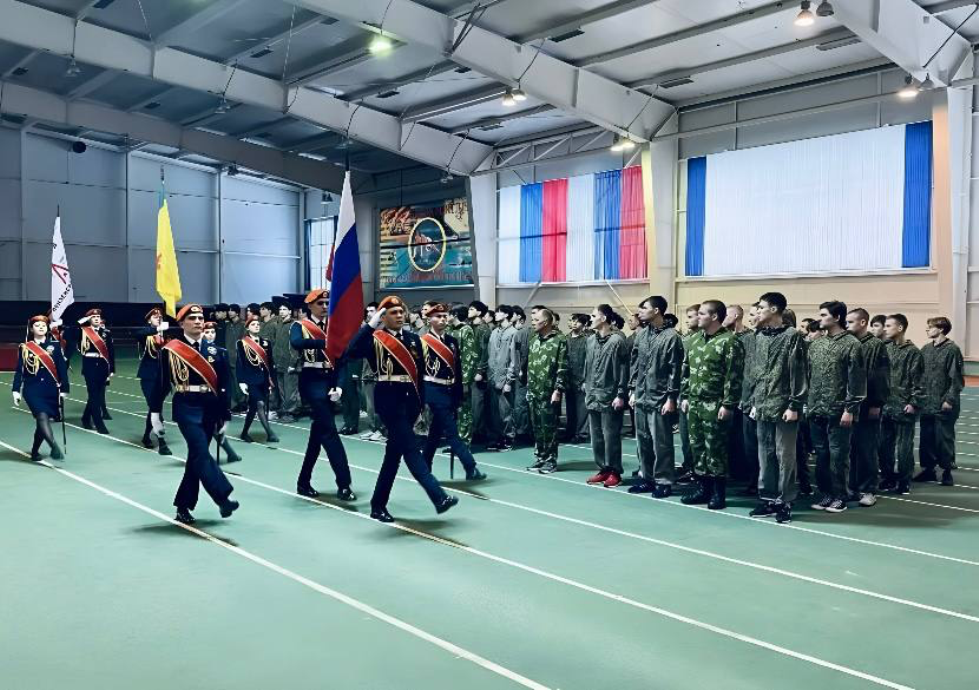В Пензе стартовала первая смена учебно-методического центра военно-патриотического воспитания молодежи «Авангард»