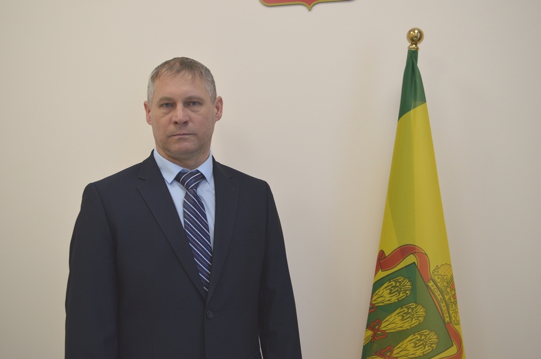 Иван Козин утвержден на посту главы Земетчинского района