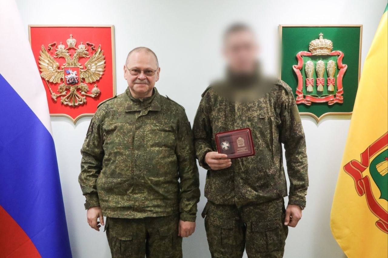 Пензенский губернатор вручил награды участникам специальной военной операции