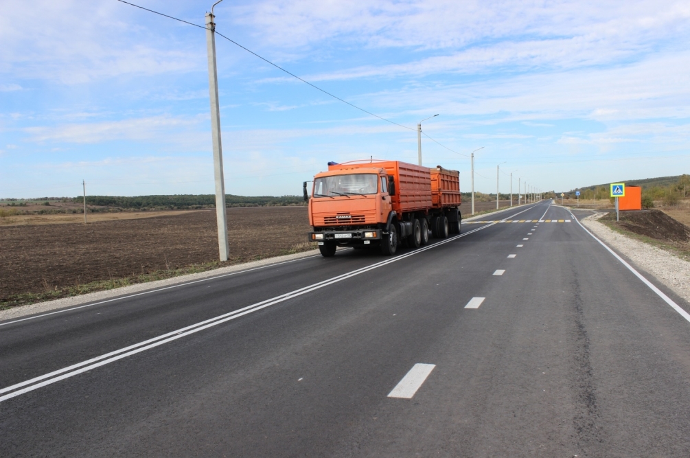 В Шемышейском районе отремонтировали участок региональной дороги