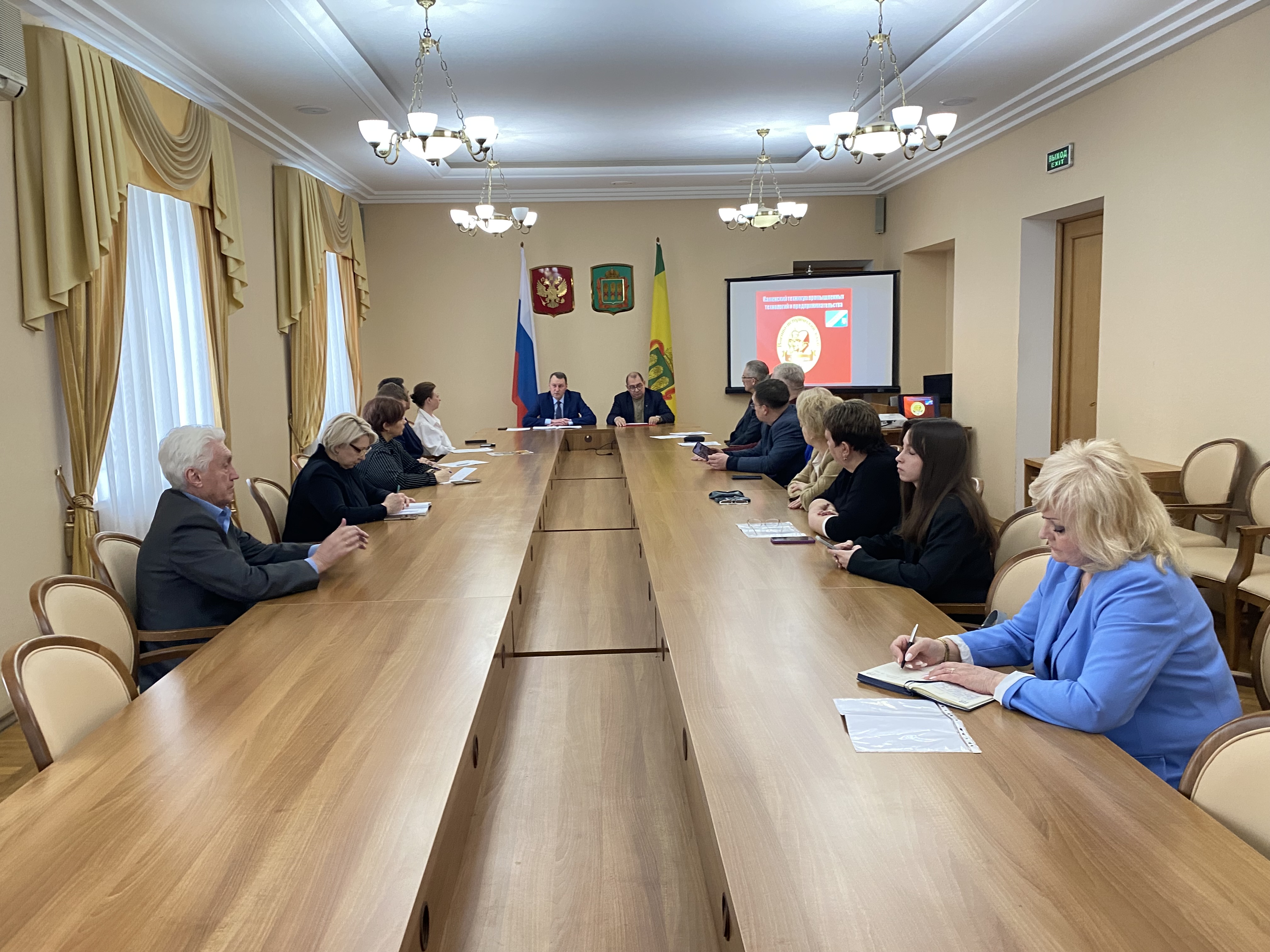 «Культурный дневник», воспитание по-белорусски, студенческий спорт: первое заседание совета «Образование, культура, спорт»