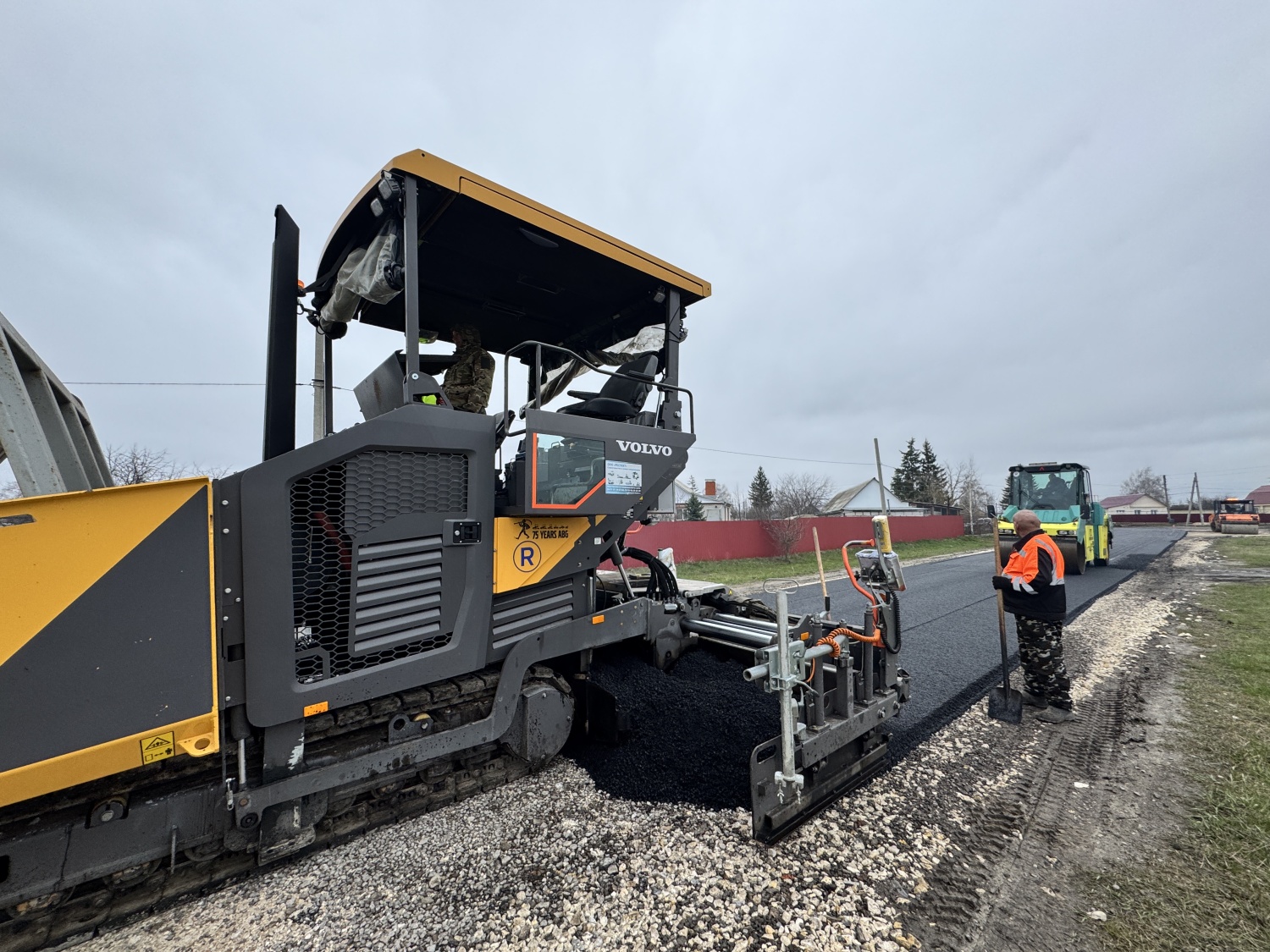 В Пензенской области к 1 июля отремонтируют почти 215 тыс. кв. м ям на региональных дорогах