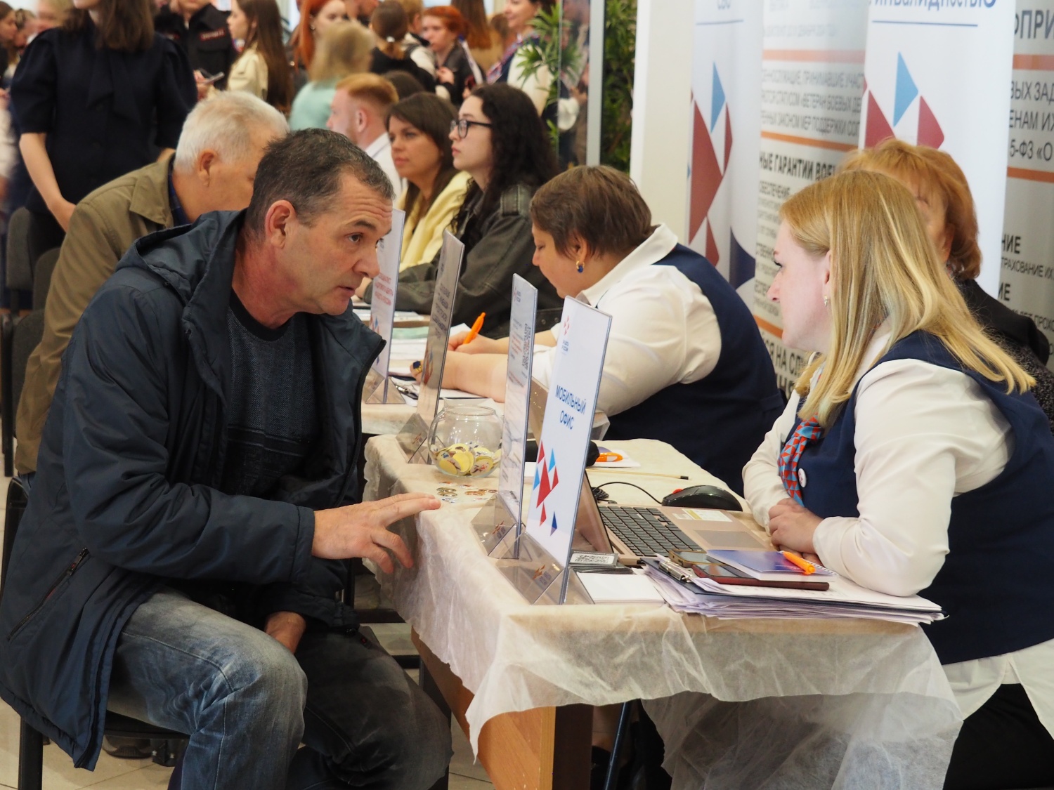 В Пензенской области прошла масштабная ярмарка трудоустройства
