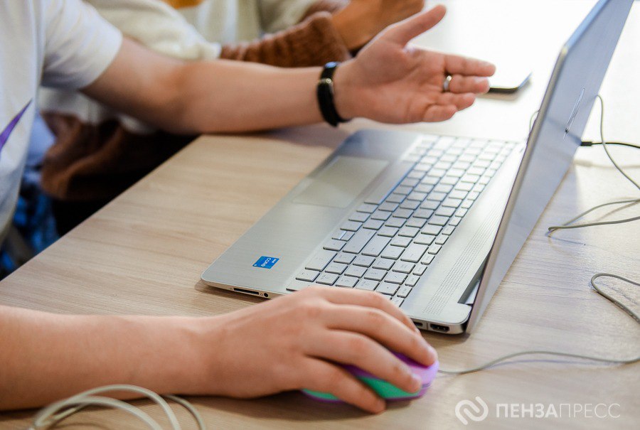 «Ростелеком Лицей» запустил более 20 онлайн-курсов по цифровым специальностям