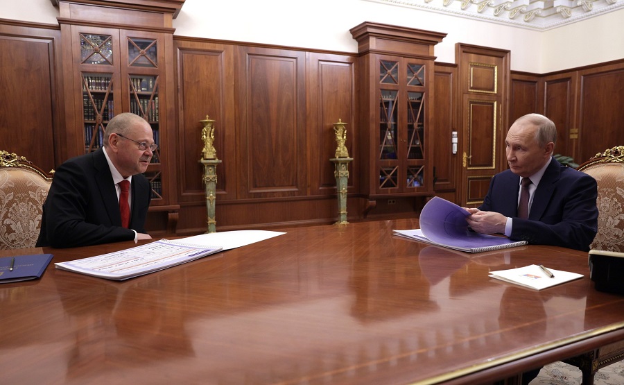 Олег Мельниченко доложил Владимиру Путину об инвестиционном проекте «Молкома»