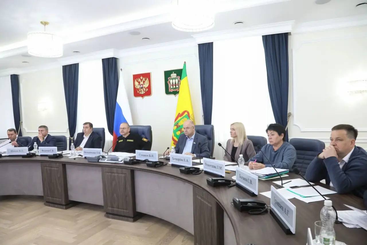 В пензенском правительстве обсудили прогнозную оценку социально-экономического развития