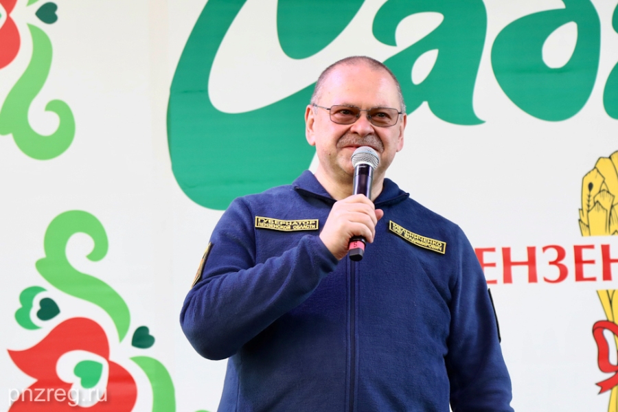 Губернатор Олег Мельниченко побывал на концерте мастеров культуры Республики Татарстан