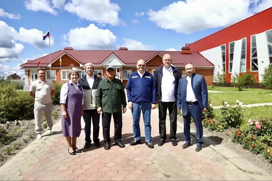 Губернатор Олег Мельниченко принимает участие в торжественных мероприятиях Всероссийского сельского Сабантуя