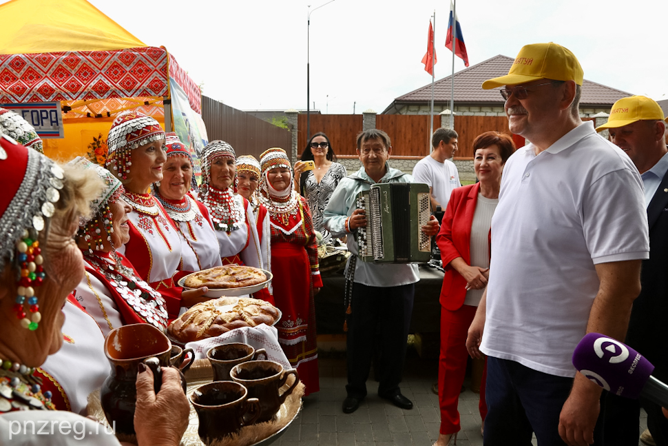Пензенский губернатор принял участие в открытии фестиваля «Акатуй»