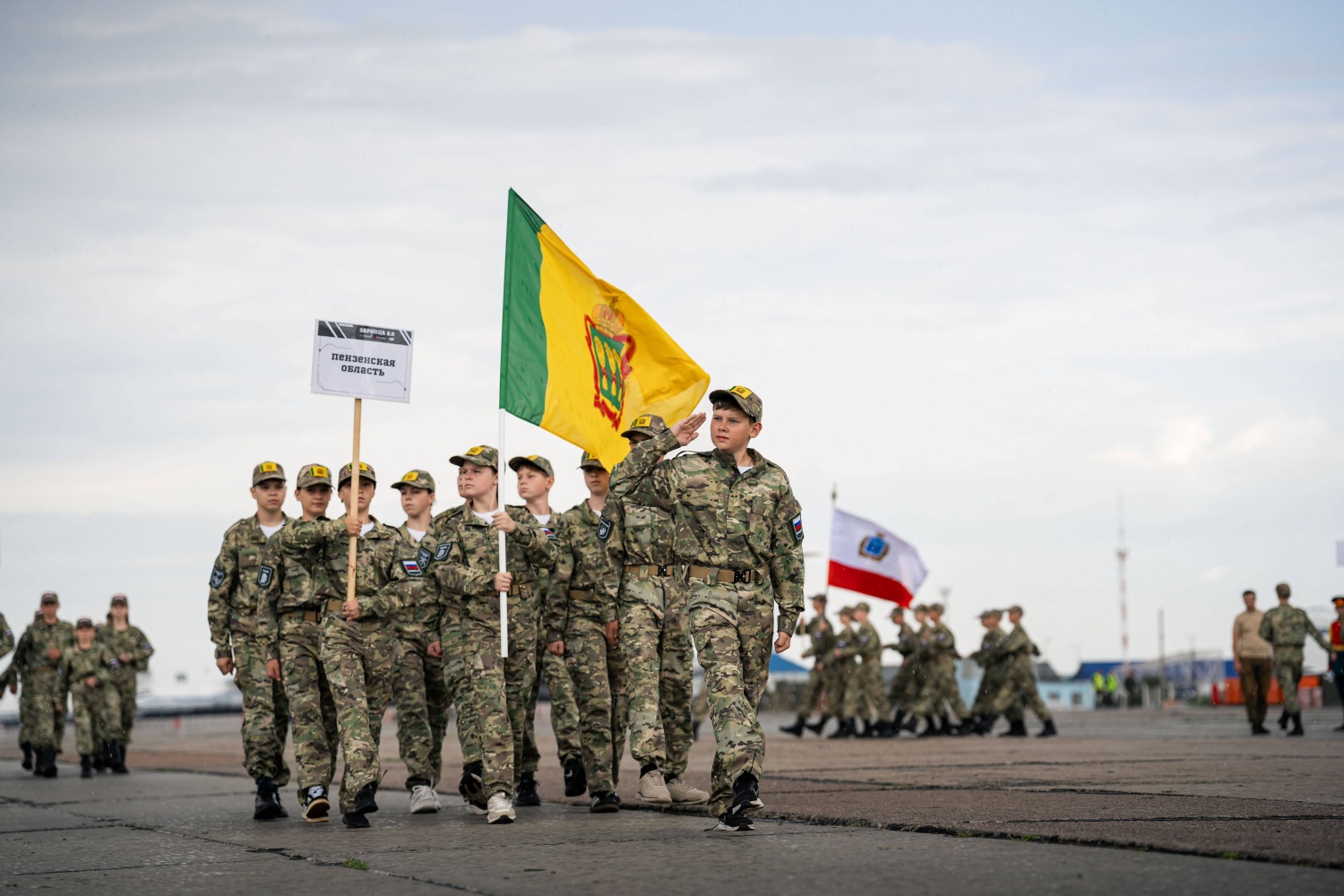 Пензенцы стали призерами окружного этапа Всероссийской военно-патриотической игры «Зарница 2.0»