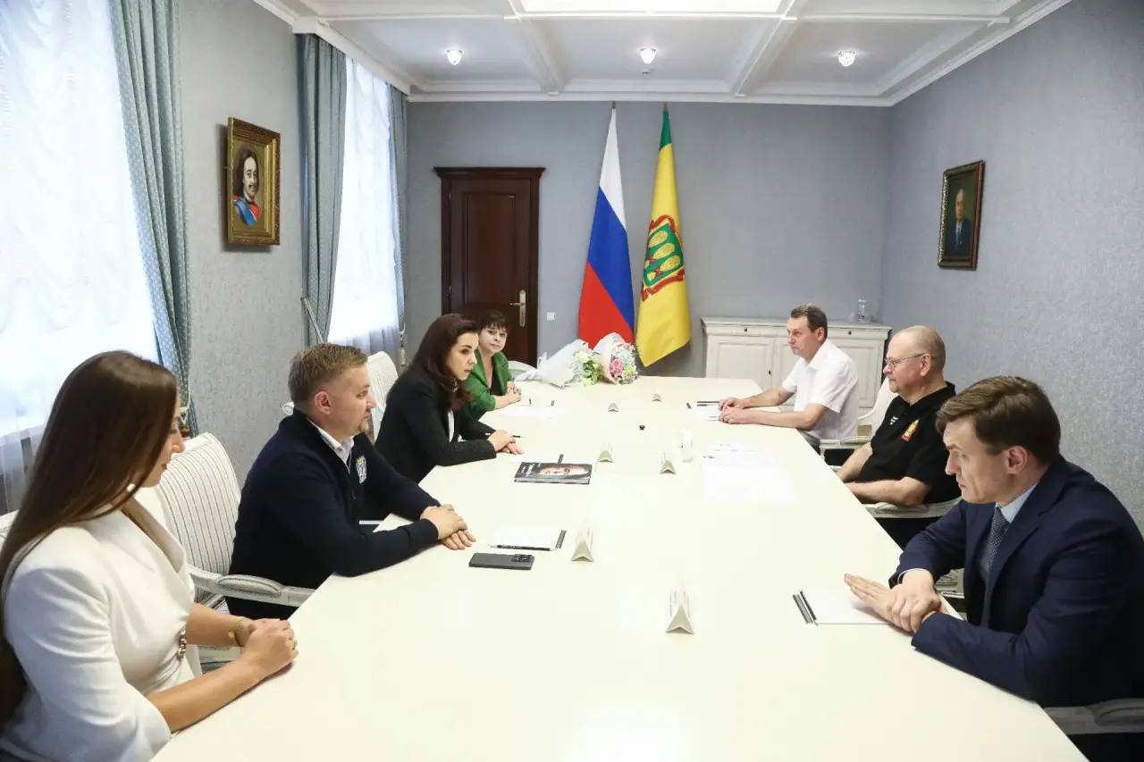 Пензенский губернатор встретился первым заместителем руководителя Центрального аппарата ЛДПР