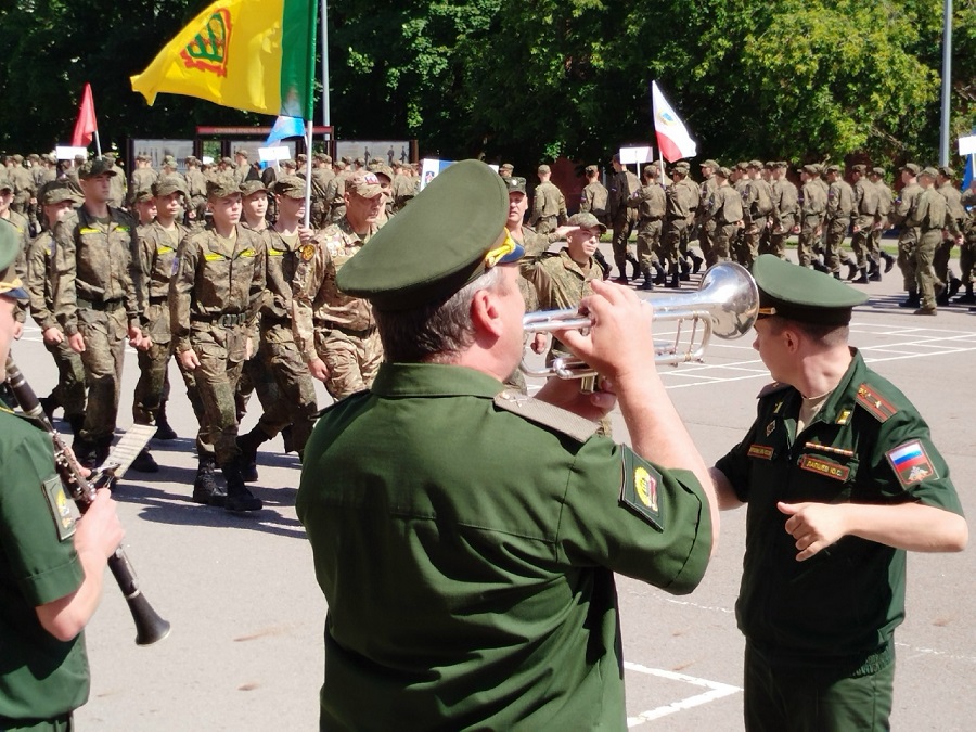 В Пензе прошла торжественная церемония открытия юнармейских военно-патриотических сборов «Гвардеец»