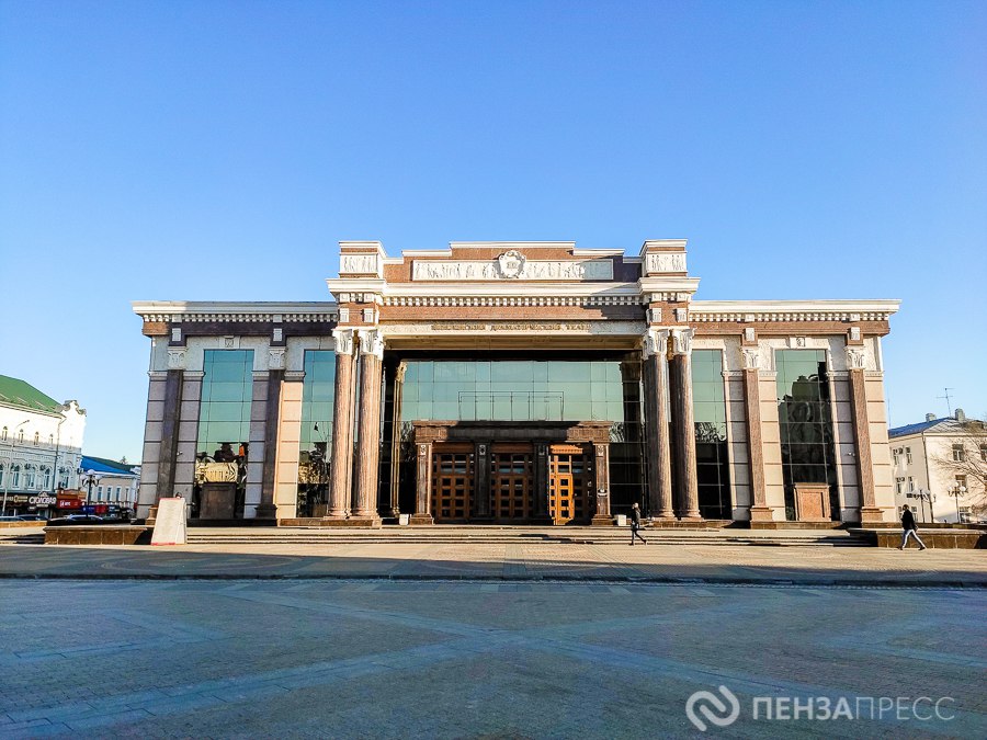 Пензенцам вернут композицию «Камни солнца и любви»