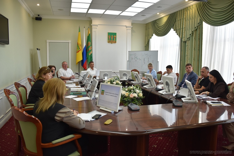 В Пензе ко Дню города установят фан-барьеры, рамки металлодетекторов и биотуалеты