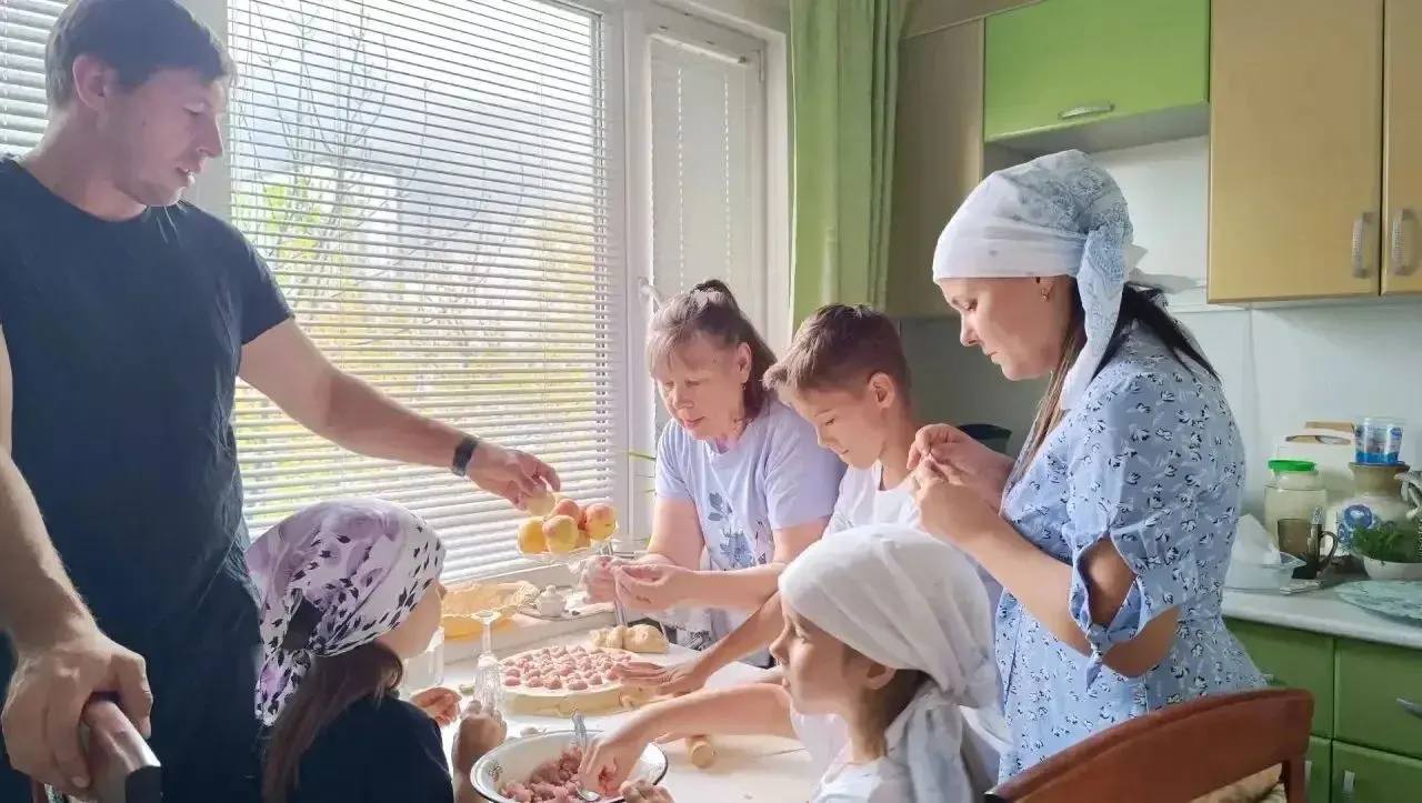 Губернатор Олег Мельниченко рассказал о победителях конкурса «Семья года» из Пензы