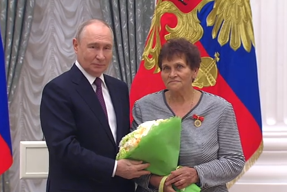 Учительница из Городищенского района получила награду из рук президента России